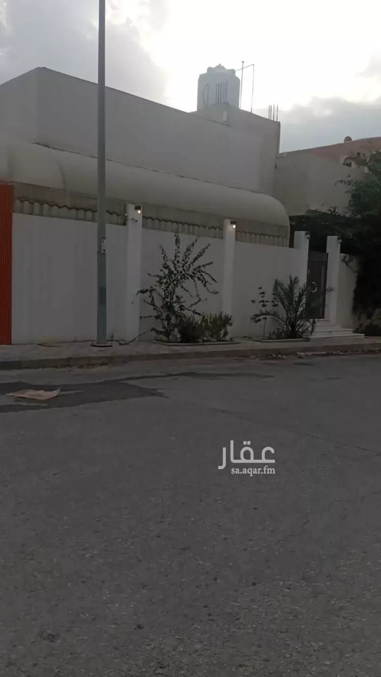 عمارة للبيع في شارع عبدالرحمن ابن ابي عقيل, حي طيبة, مدينة الدمام, المنطقة الشرقية