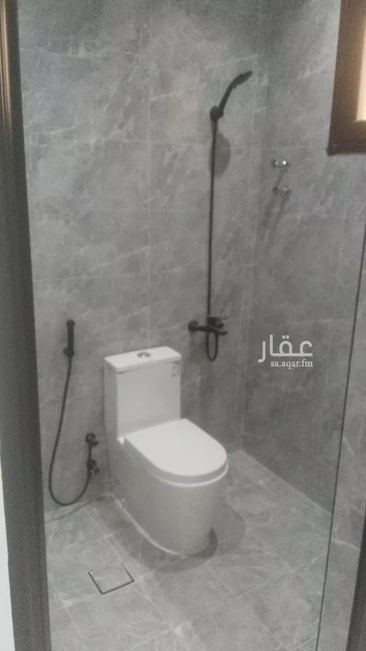 شقة للبيع في شارع الفضل, حي الروضة, مدينة الدمام, المنطقة الشرقية 12