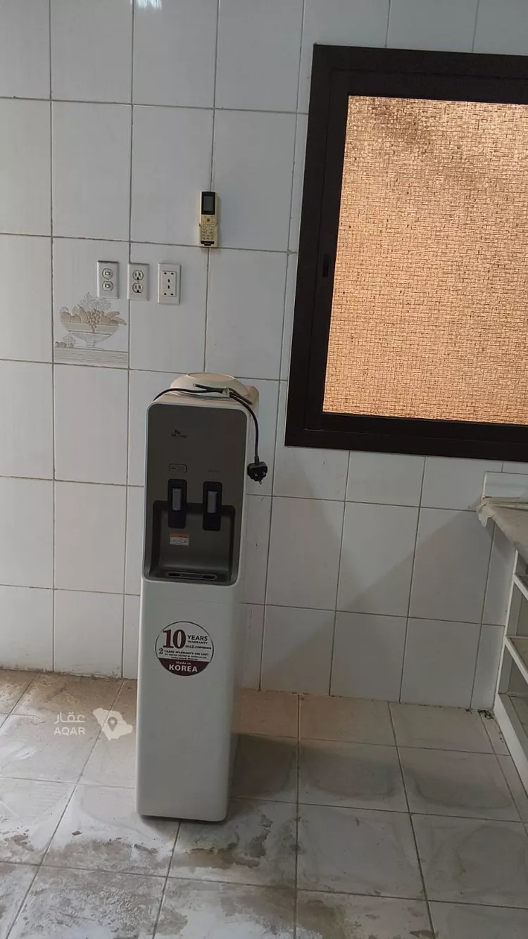 فيلا للإيجار في شارع عثمان بن عفان, حي الجامعيين, مدينة الدمام, المنطقة الشرقية 9