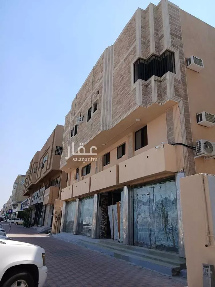 عمارة للإيجار في شارع الامير متعب ابن عبدالعزيز, حي الروضة, مدينة الدمام, المنطقة الشرقية