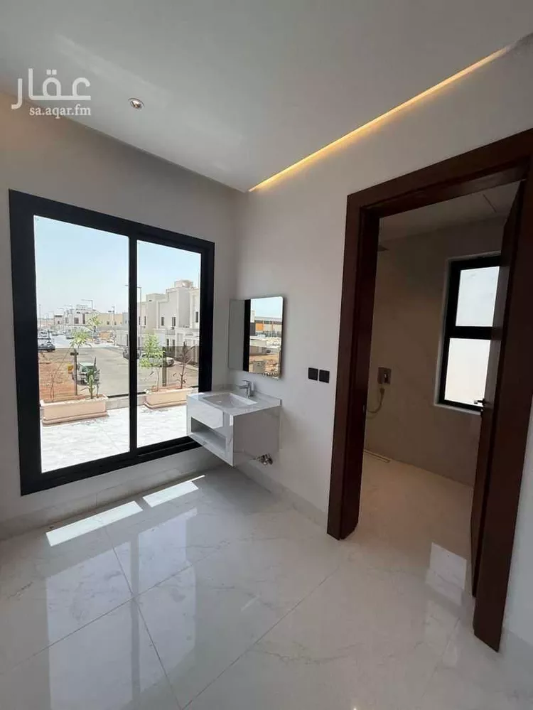 فيلا للبيع في شارع علاء الدين بيبرس, حي الصفاء, مدينة الرياض, منطقة الرياض صورة 4
