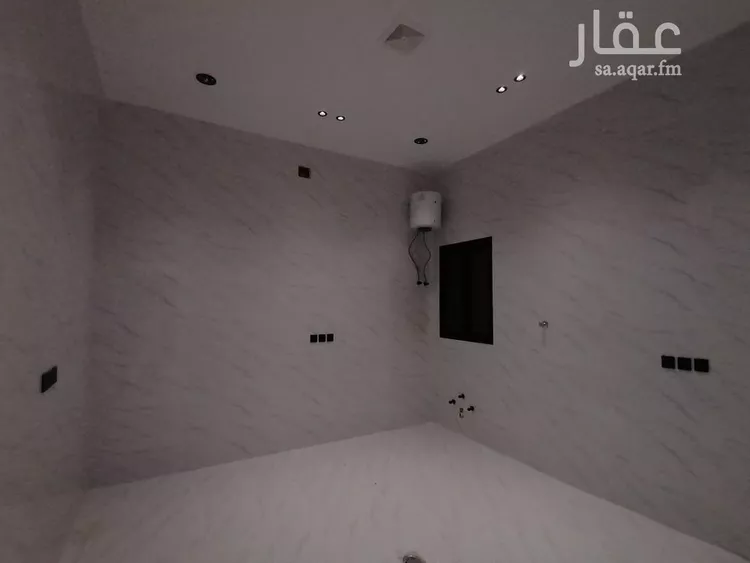 دور للبيع في شارع الافراج, حي المروج, مدينة المزاحميه, منطقة الرياض صورة 3