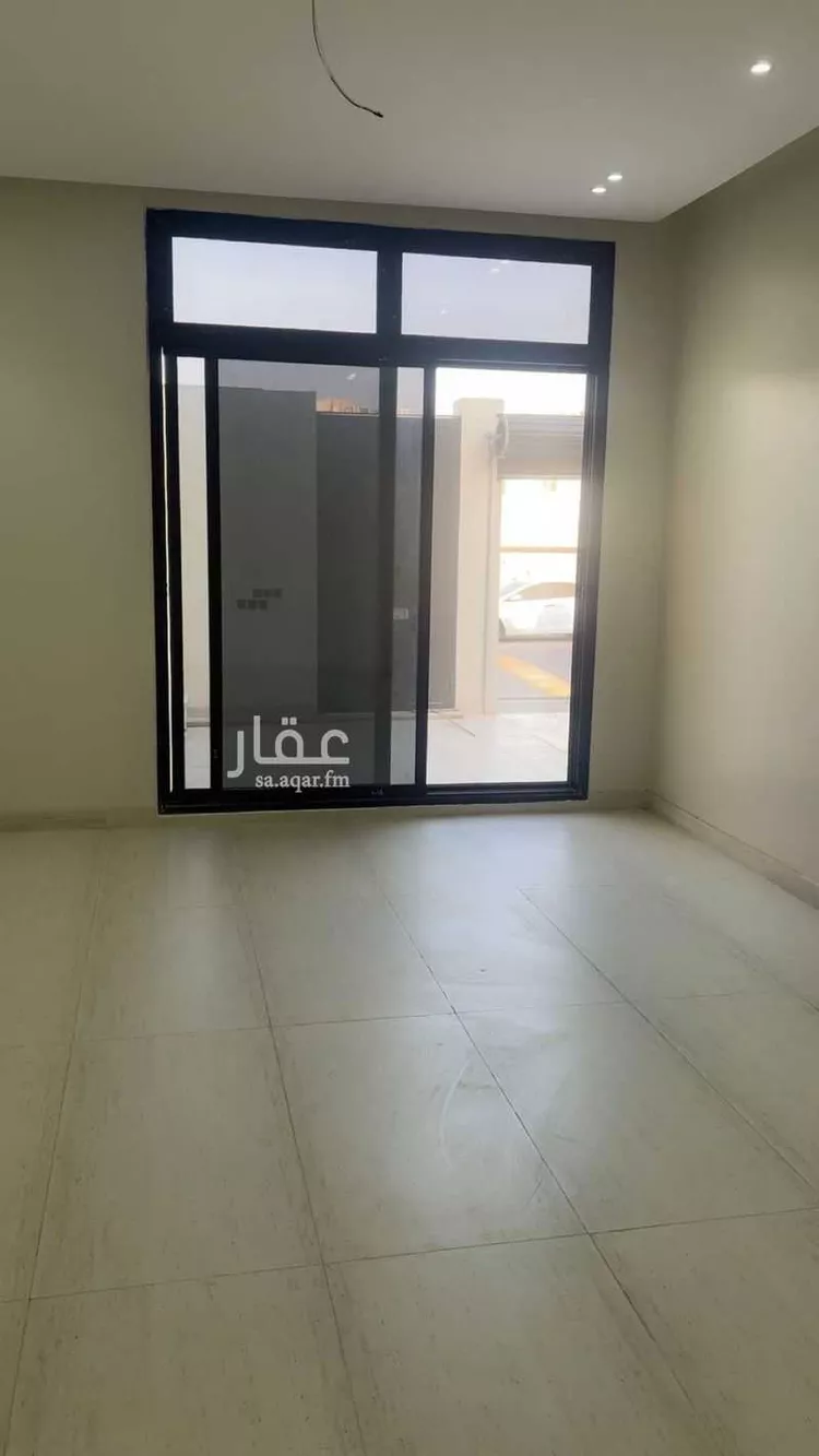 Villa for Sale in Al Khobar At Tahliyah صورة 3
