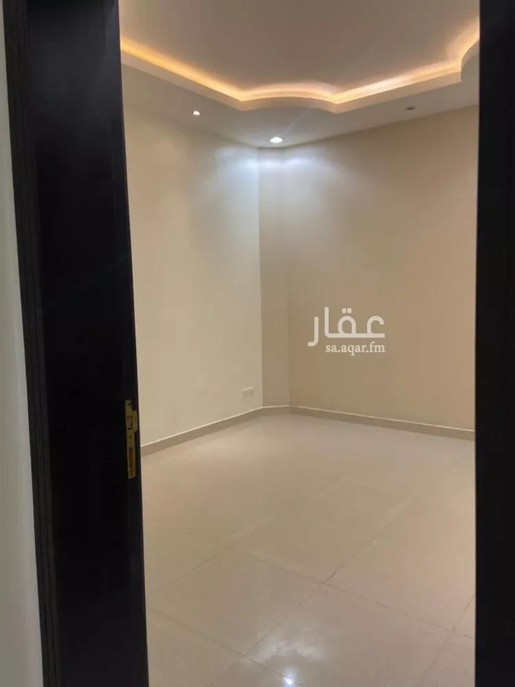 شقة للإيجار في شارع رقم 311, حي الملقا, مدينة الرياض, منطقة الرياض صورة 2