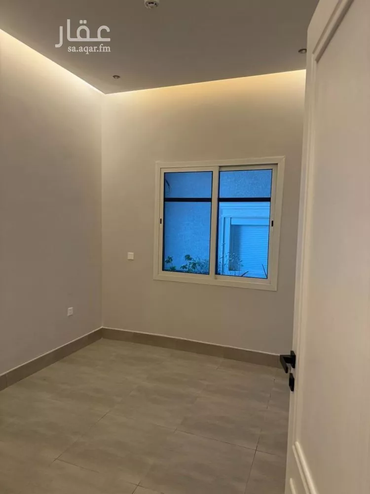 شقة للإيجار في شارع وادي نعام, حي الملقا, مدينة الرياض, منطقة الرياض 7