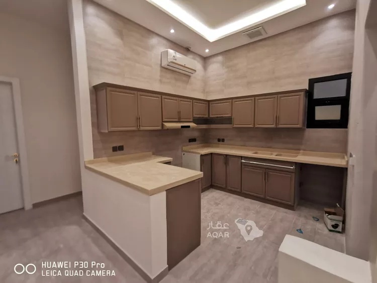 Apartment for Rent in Riyadh Al Malqa 10