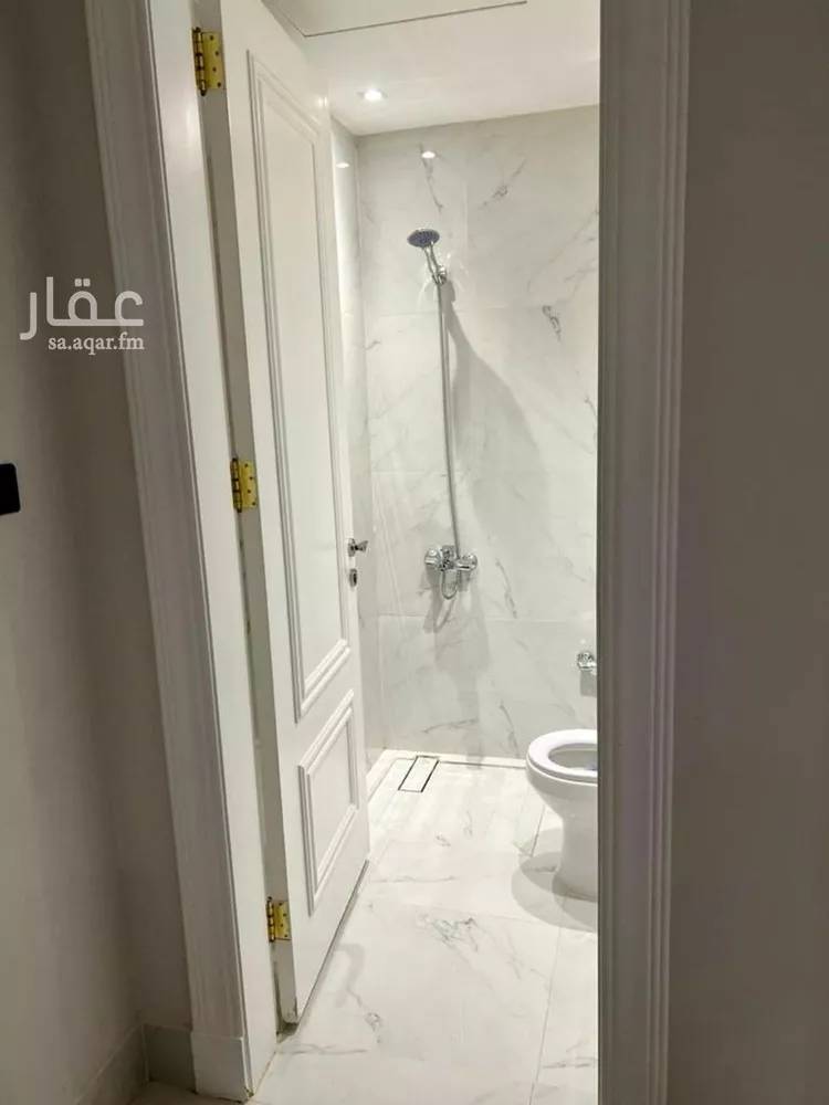 شقة للبيع في شارع الدهناء, حي الملقا, مدينة الرياض, منطقة الرياض صورة 4