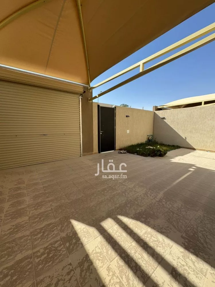 فيلا للإيجار في شارع احمد بن المنادي, حي مطار الملك خالد الدولي, مدينة الرياض, منطقة الرياض صورة 3