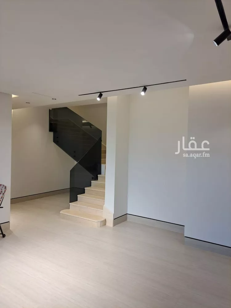 فيلا للبيع في شارع ابن الأثير, حي العليا, مدينة الرياض, منطقة الرياض 13