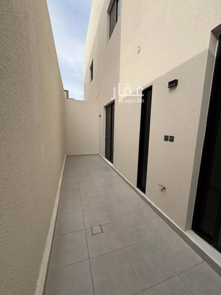 Floor for Sale in Riyadh Ad Duraihimiyah صورة 5