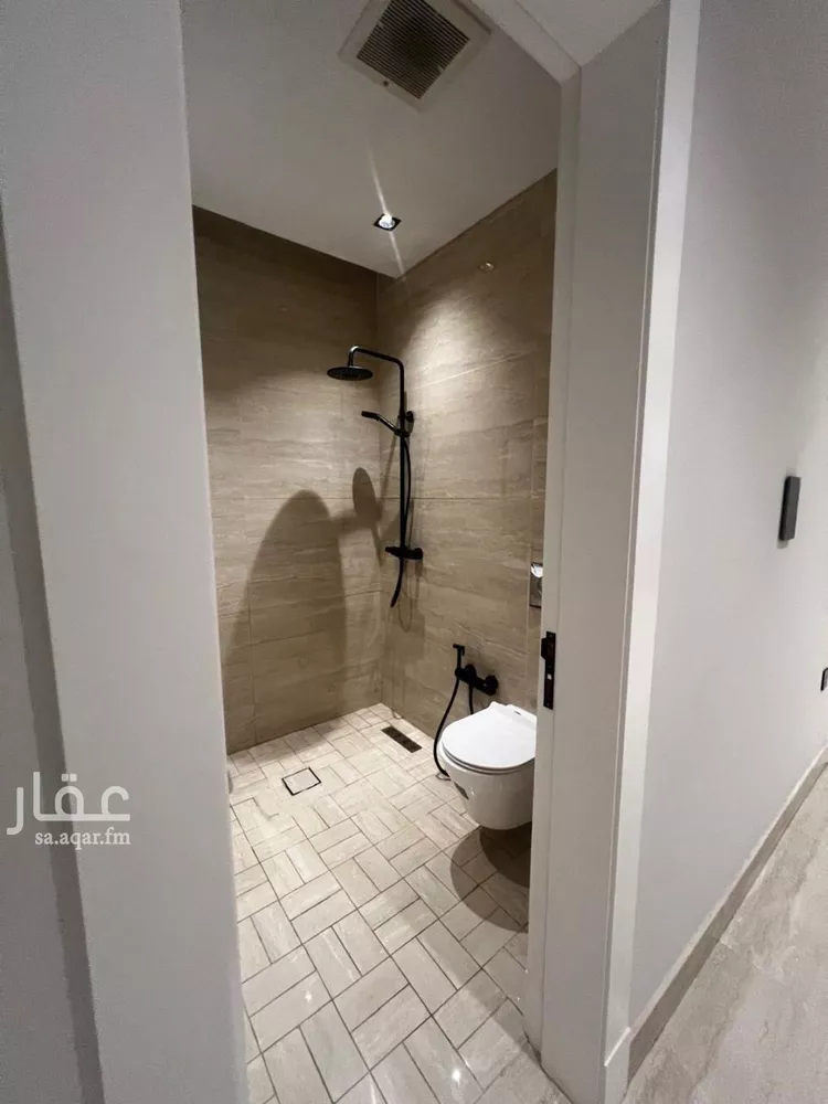 شقة للبيع في شارع رقم 215, حي الملقا, مدينة الرياض, منطقة الرياض صورة 4