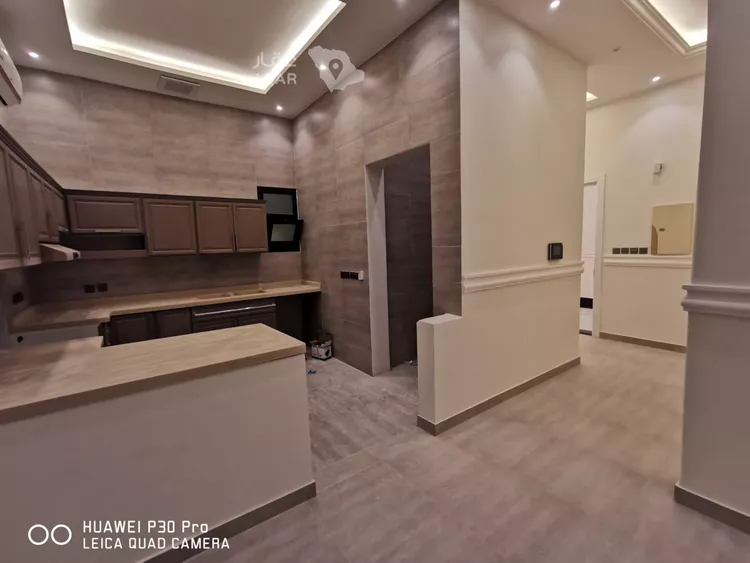 Apartment for Rent in Riyadh Al Malqa 9