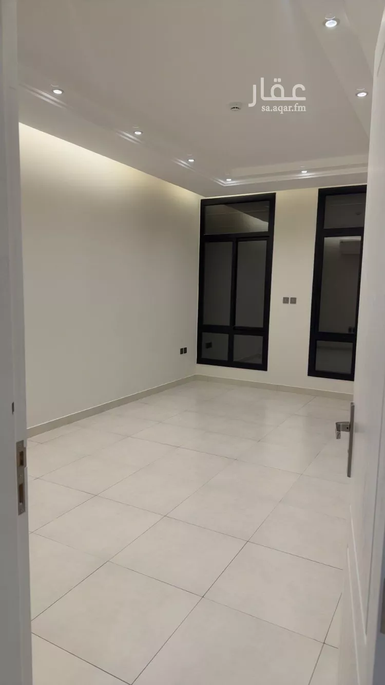 شقة للإيجار في شارع وادي البطحاء, حي الملقا, مدينة الرياض, منطقة الرياض صورة 2