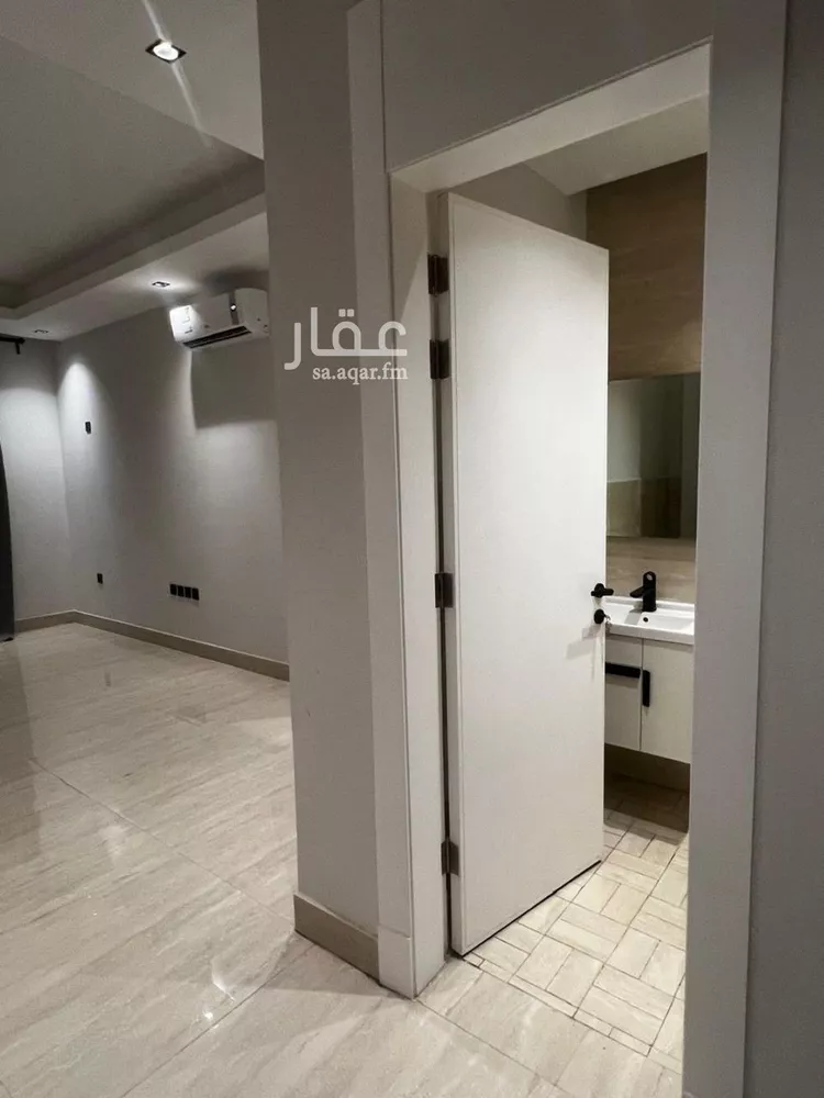 Apartment for Sale in Riyadh Al Malqa 27