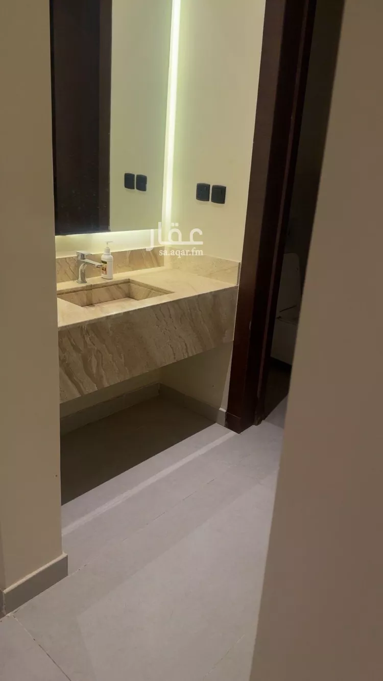 فيلا للبيع في شارع عقرباء 168, حي عقرباء, مدينة امارة منطقة الرياض - الجبيله, منطقة الرياض صورة 5