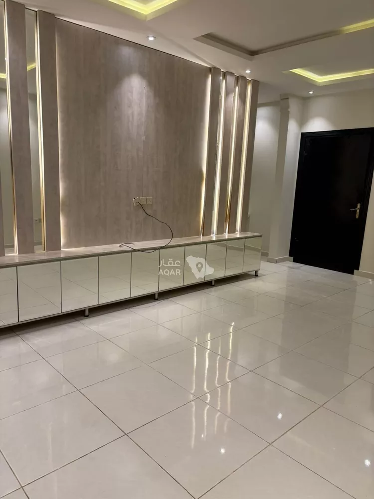 Floor for Rent in Riyadh An Narjis 8