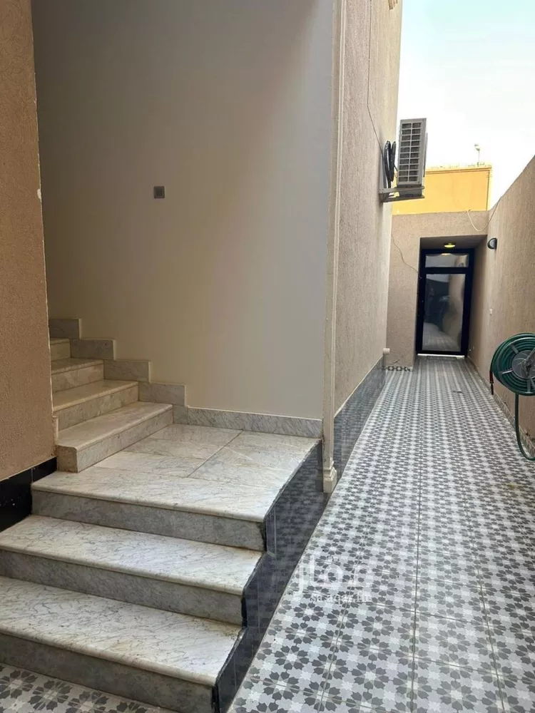 فيلا للبيع في شارع رقم 342, حي الملقا, مدينة الرياض, منطقة الرياض صورة 2