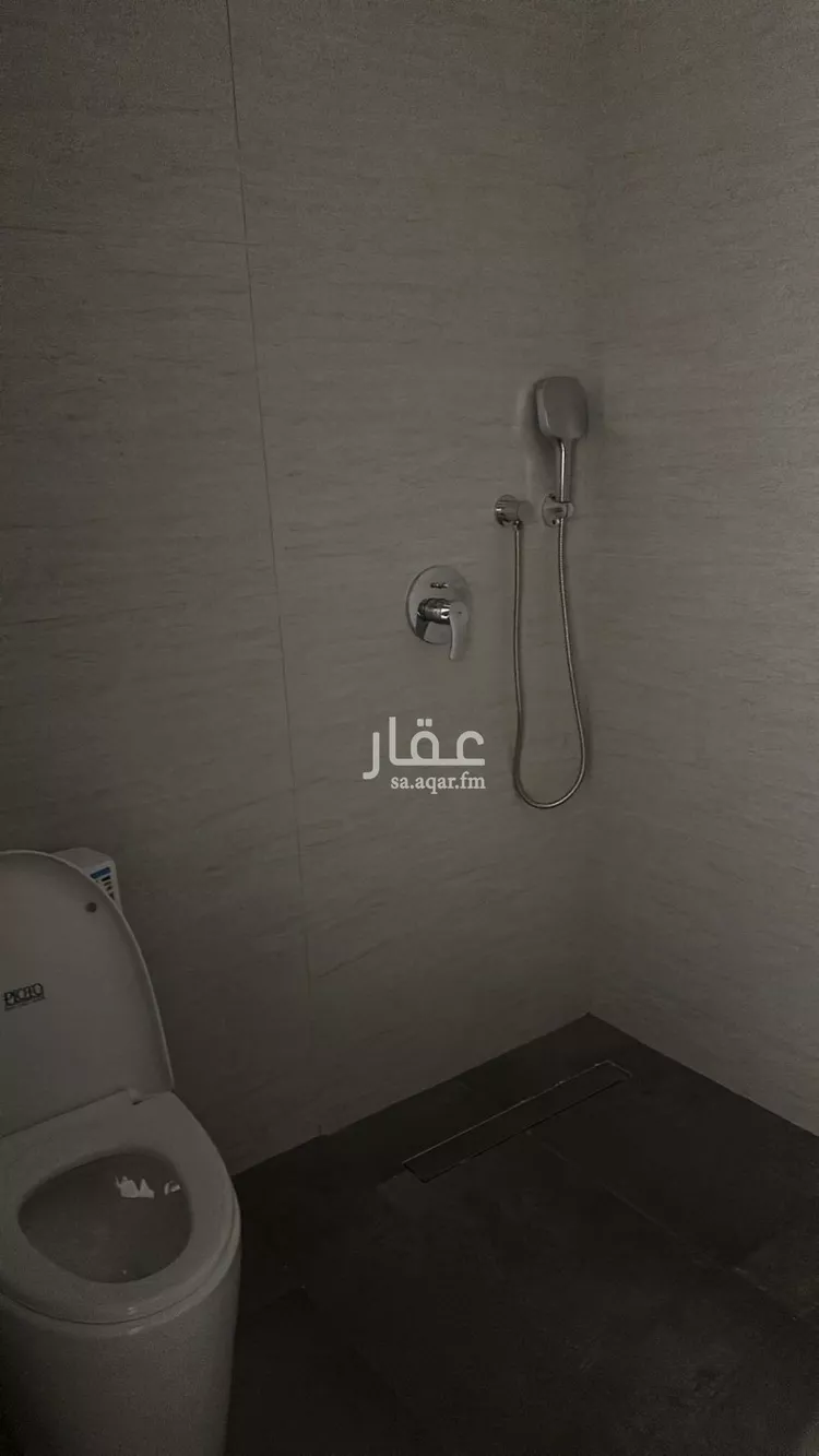 دور للإيجار في شارع الرقاق, حي الملقا, مدينة الرياض, منطقة الرياض صورة 2