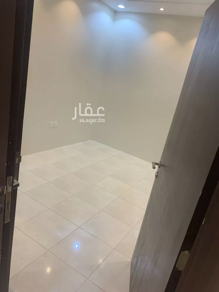 شقة للإيجار في شارع رقم 302, حي الملقا, مدينة الرياض, منطقة الرياض صورة 5