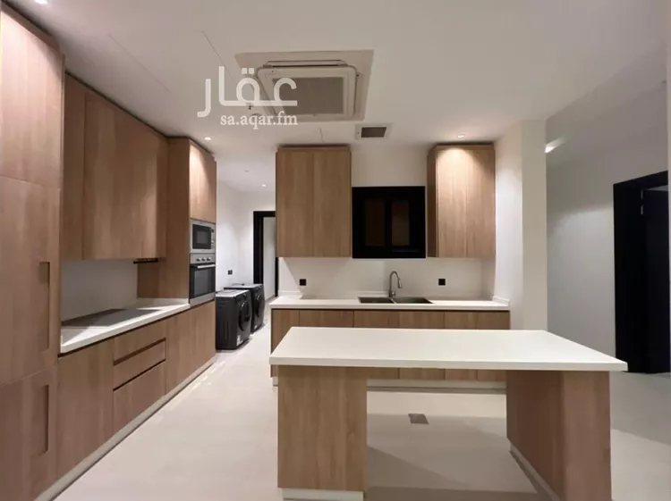 شقة للبيع في شارع الدهناء, حي الملقا, مدينة الرياض, منطقة الرياض