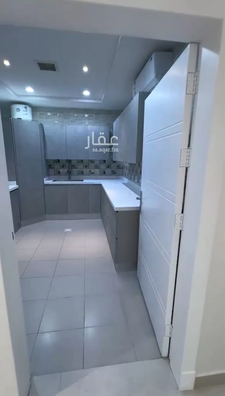 شقة للإيجار في شارع رقم 308, حي الملقا, مدينة الرياض, منطقة الرياض صورة 3