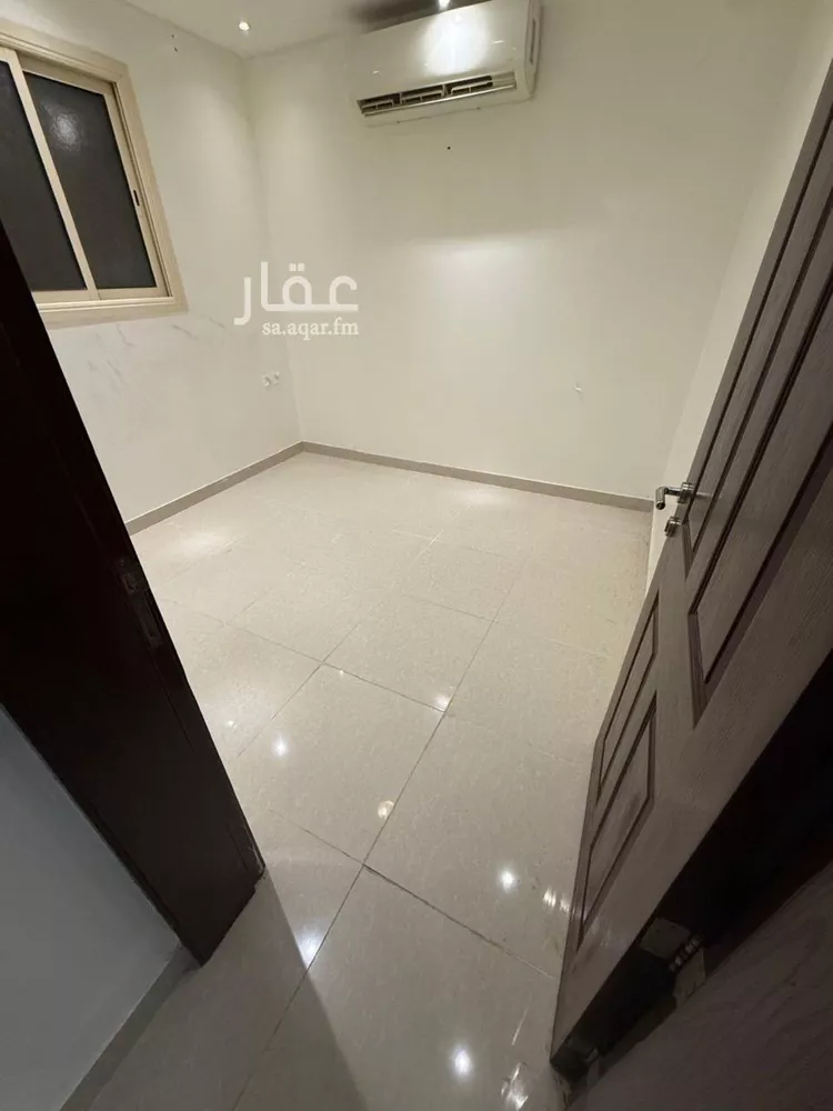 شقة للإيجار في شارع الدهناء, حي الملقا, مدينة الرياض, منطقة الرياض صورة 4