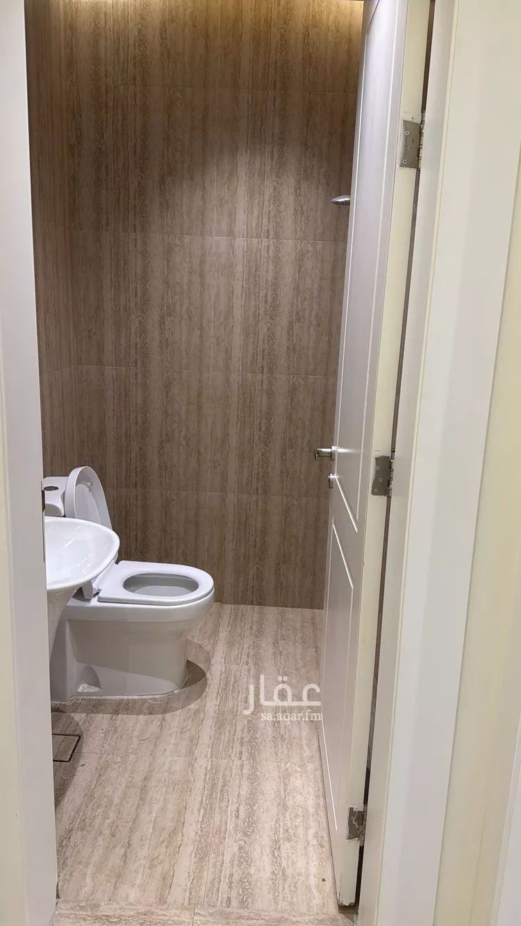 شقة للإيجار في شارع أبحر, حي الملقا, مدينة الرياض, منطقة الرياض صورة 5