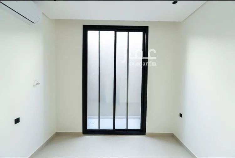 دور للبيع في شارع ابن الأبيض, حي العارض, مدينة الرياض, منطقة الرياض صورة 2