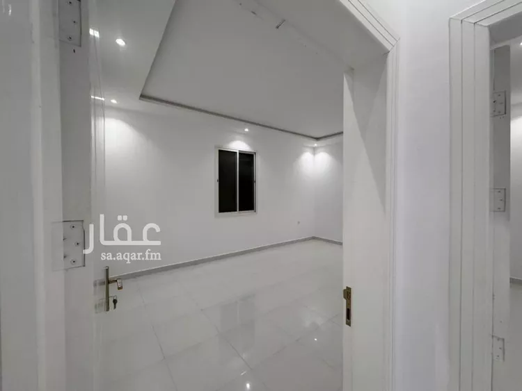 فيلا للإيجار في شارع محمد عقيلة, حي العارض, مدينة الرياض, منطقة الرياض 13