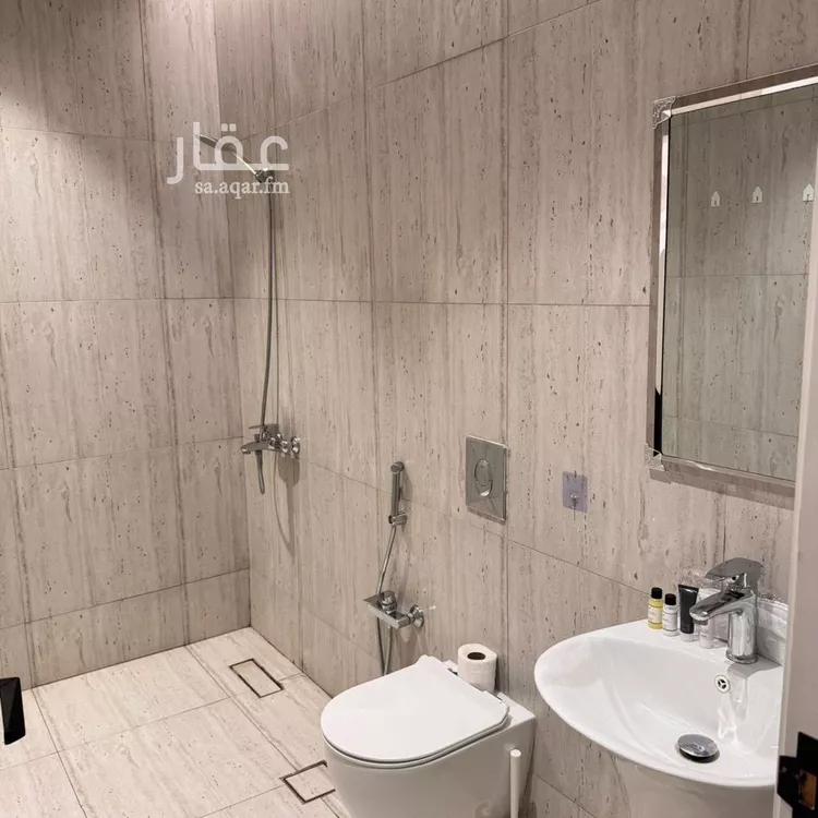 شقة للإيجار في شارع الدهناء, حي الملقا, مدينة الرياض, منطقة الرياض 13