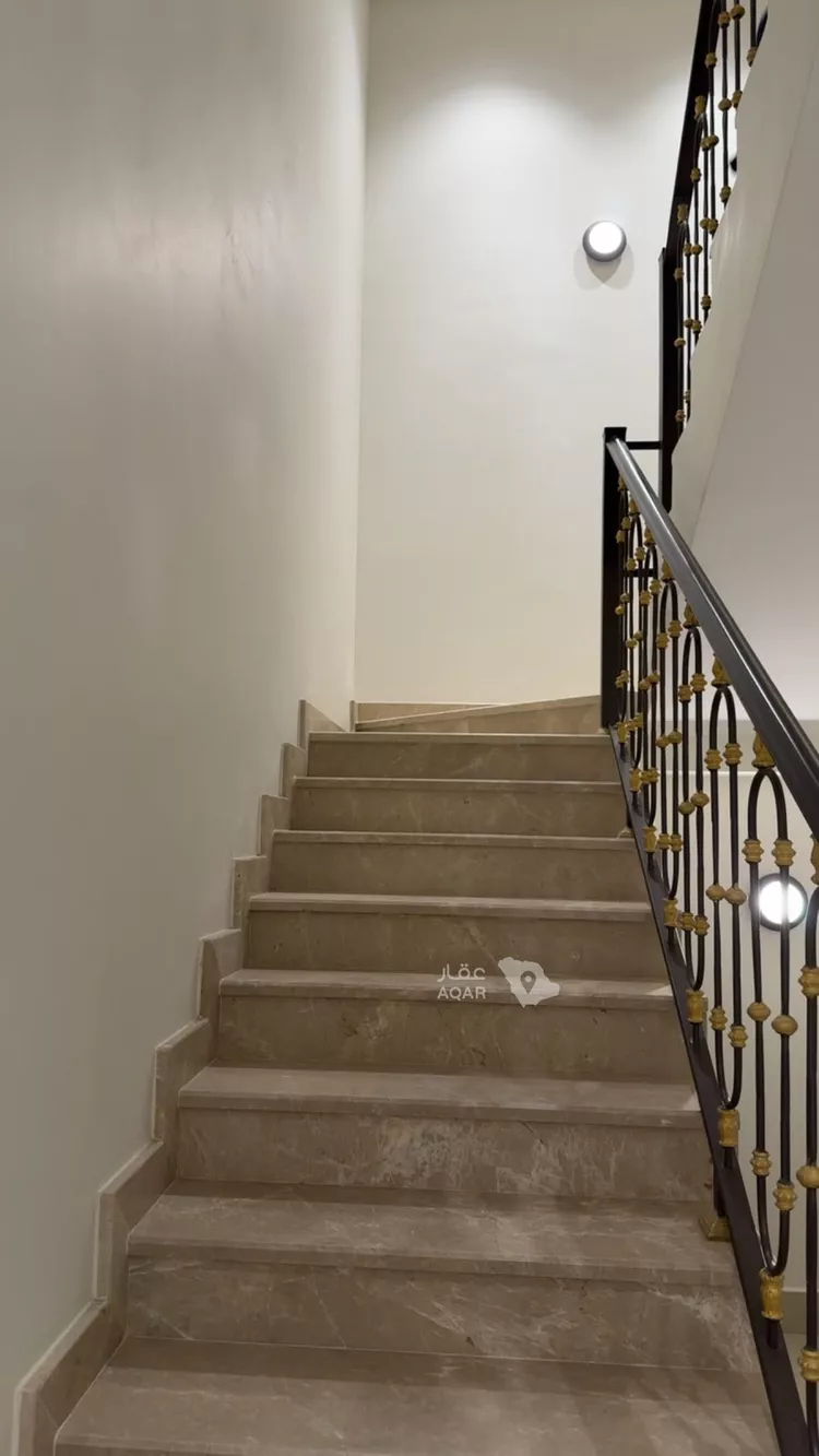 Apartment for Rent in Riyadh Al Malqa 6