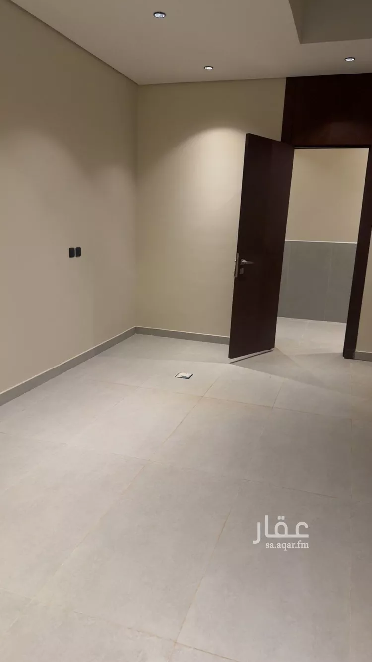 فيلا للبيع في شارع عقرباء 168, حي عقرباء, مدينة امارة منطقة الرياض - الجبيله, منطقة الرياض صورة 3