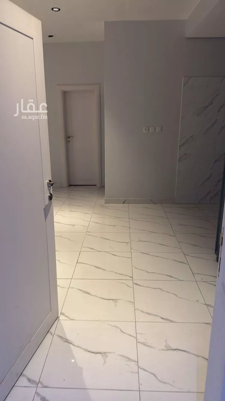 عمارة للبيع في شارع عبدالله الخرجي, حي الملقا, مدينة الرياض, منطقة الرياض صورة 5