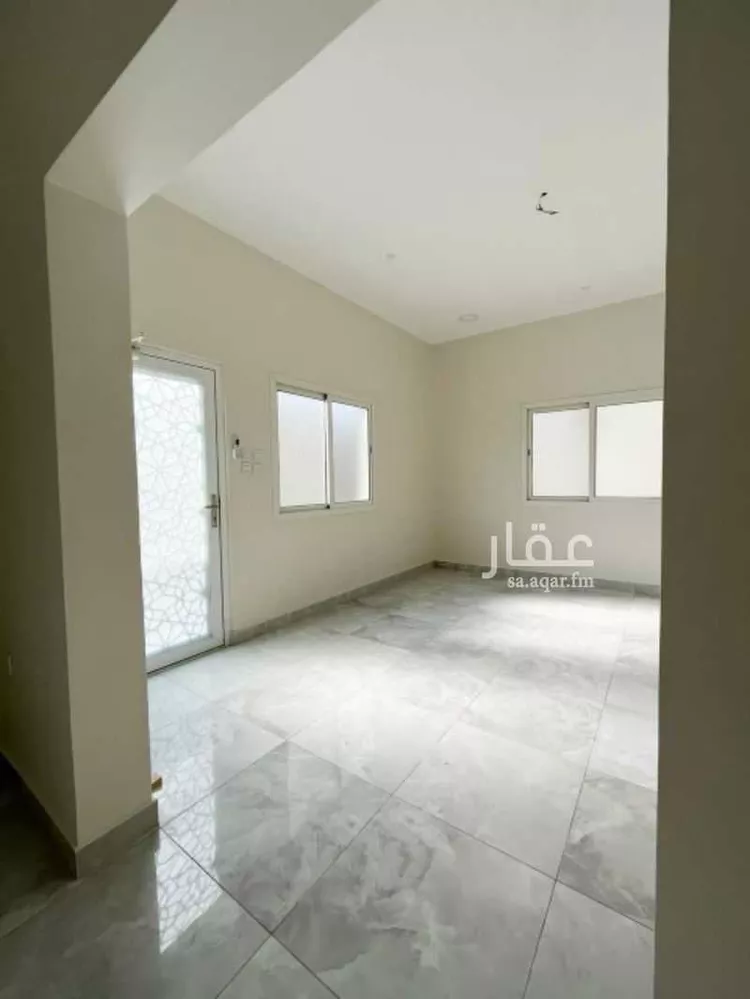 شقة للإيجار في شارع البراق, حي الشعلة, مدينة الدمام, المنطقة الشرقية