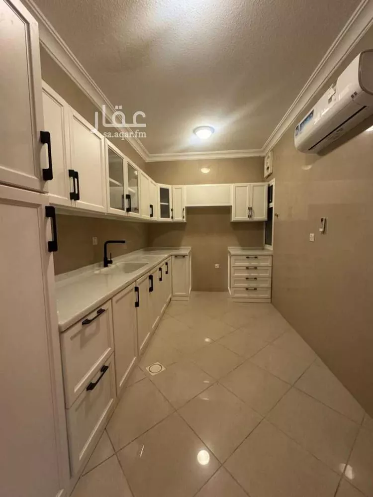 شقة للإيجار في شارع عتبة بن ربيعة, حي المنتزة, مدينة الدمام, المنطقة الشرقية صورة 4