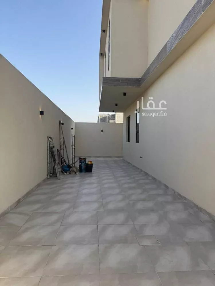 فيلا للبيع في شارع الامير عبدالعزيز ابن فهد ابن عبدالعزيز, حي الحزام الذهبي, مدينة الخبر, المنطقة الشرقية صورة 3