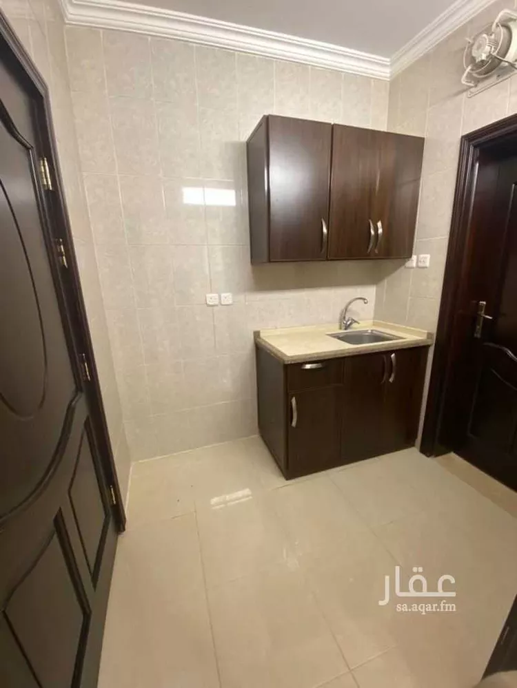 شقة للإيجار في شارع هرم بن حيان العبدي, حي العريض, مدينة المدينه المنوره, منطقة المدينة المنورة صورة 4
