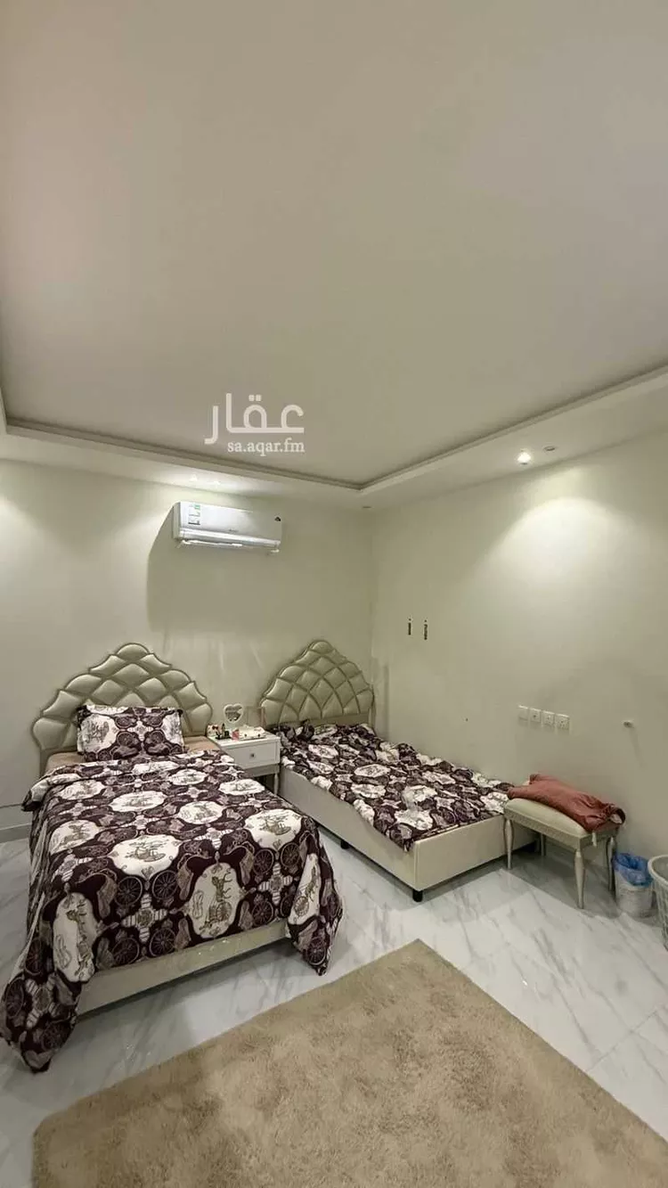 فيلا للإيجار في شارع محمد بن جريج ، حي العارض ، الرياض ، منطقة الرياض صورة 2