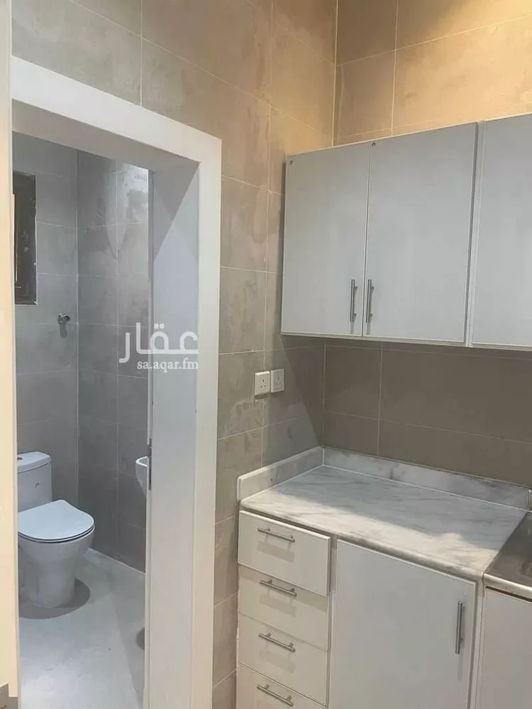 مكتب تجاري للإيجار في شارع ثمامة بن أثال, حي السليمانية, مدينة الرياض, منطقة الرياض 6