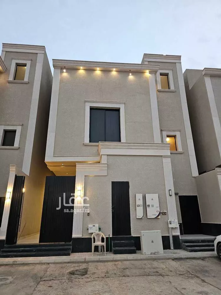 دور للبيع في شارع المعيزيلة, حي المعيزيلة, مدينة الرياض, منطقة الرياض