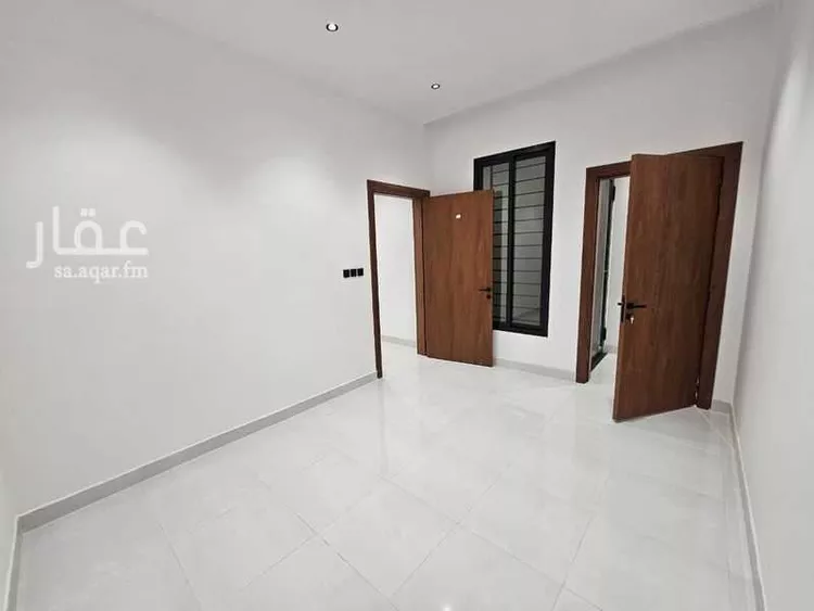 دور للبيع في شارع المعيزيلة, حي المعيزيلة, مدينة الرياض, منطقة الرياض 6