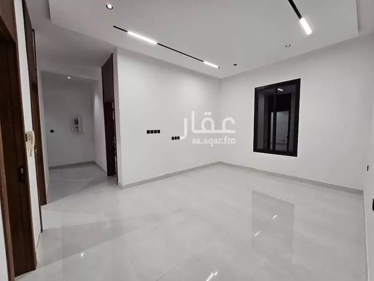 دور للبيع في شارع المعيزيلة, حي المعيزيلة, مدينة الرياض, منطقة الرياض 7