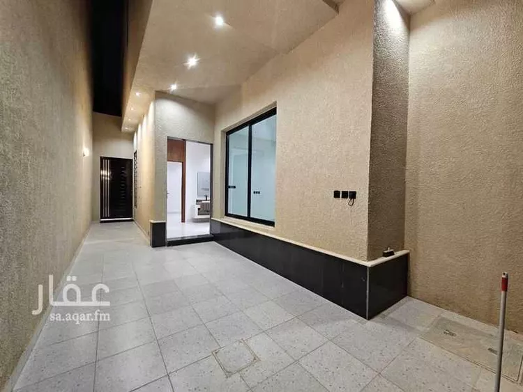 دور للبيع في شارع المعيزيلة, حي المعيزيلة, مدينة الرياض, منطقة الرياض صورة 2