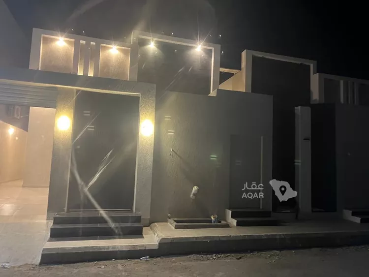 دور للبيع في شارع محيطه, حي الرياض, مدينة جدة, منطقة مكة المكرمة