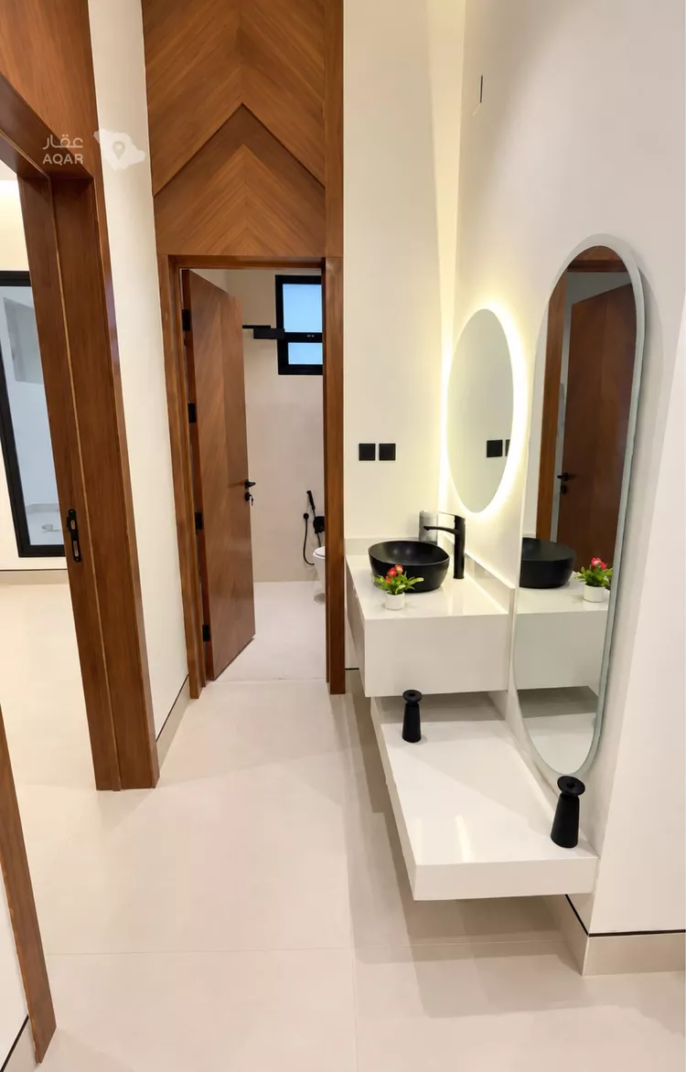 Apartment for Sale in Al Muzahimiyah Tuwaiq 7