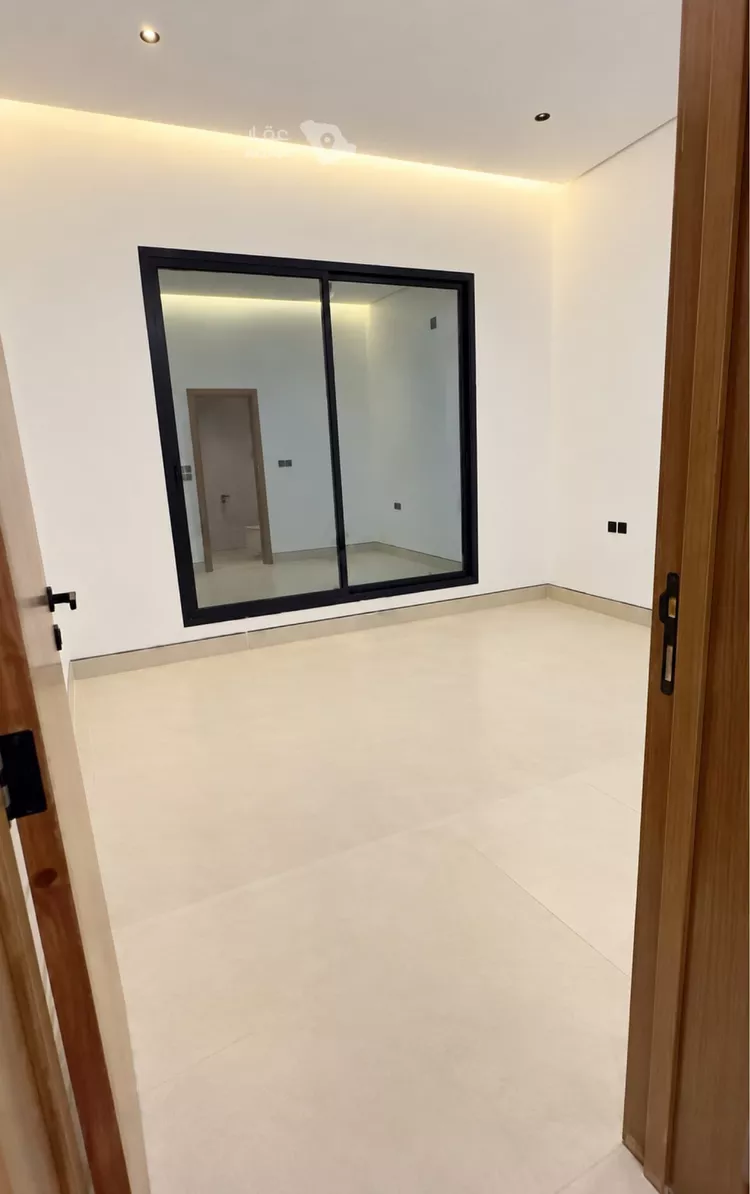 Apartment for Sale in Al Muzahimiyah Tuwaiq