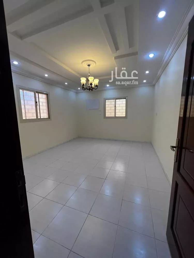 شقة للإيجار في شارع 308160, حي سلطانة, مدينة تبوك, منطقة تبوك