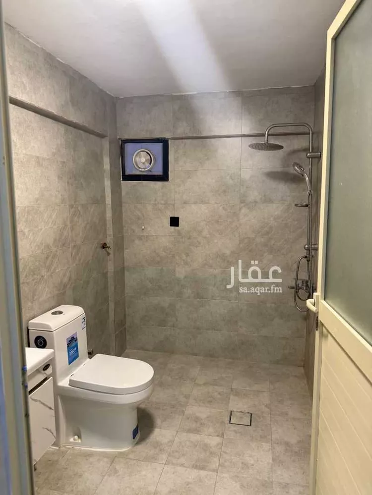 شقة للإيجار في شارع عمرو بن معد يكرب, حي الروضة, مدينة الرياض, منطقة الرياض صورة 2