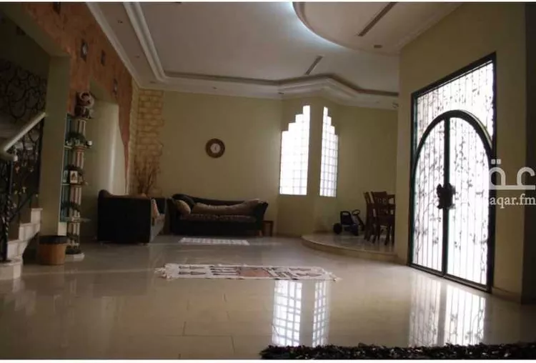 فيلا للإيجار في شارع عكرمة بن أبي جهل, حي خالد, مدينة ينبع, منطقة المدينة المنورة صورة 2