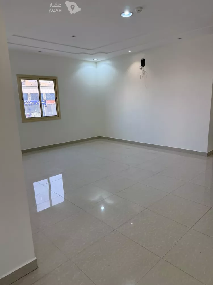 Building for Rent in Riyadh Dhahrat Laban صورة 2